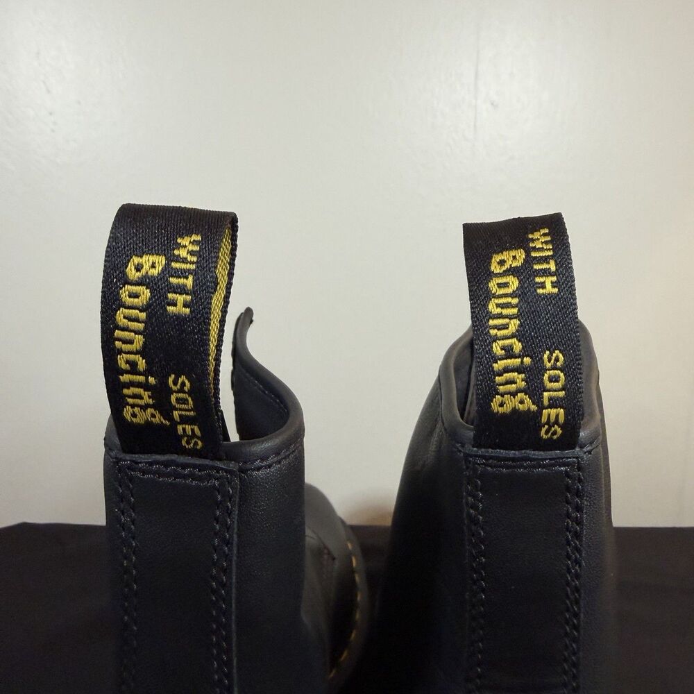 NWB Dr Martens 1460 Softy T Leather Lace Up Boots Black Men 8 Women 9 - Picture 6 of 12